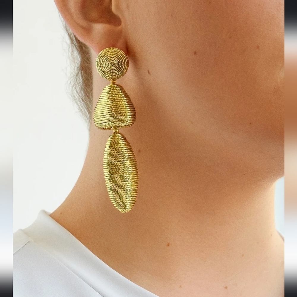 BaubleBar, Raquel Earrings, Gold -NEW! - Picture 2 of 8